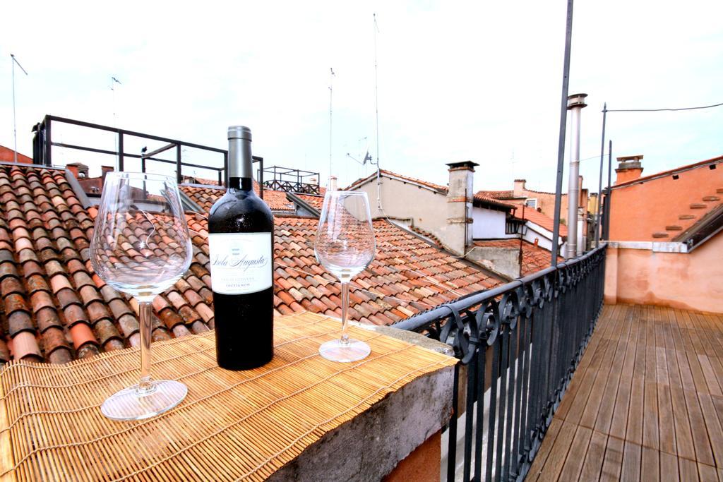 Apartmán Terrazza Rialto Benátky Pokoj fotografie